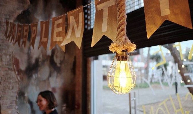 Lightbulbs hanging at Plenty Cafe Brighton